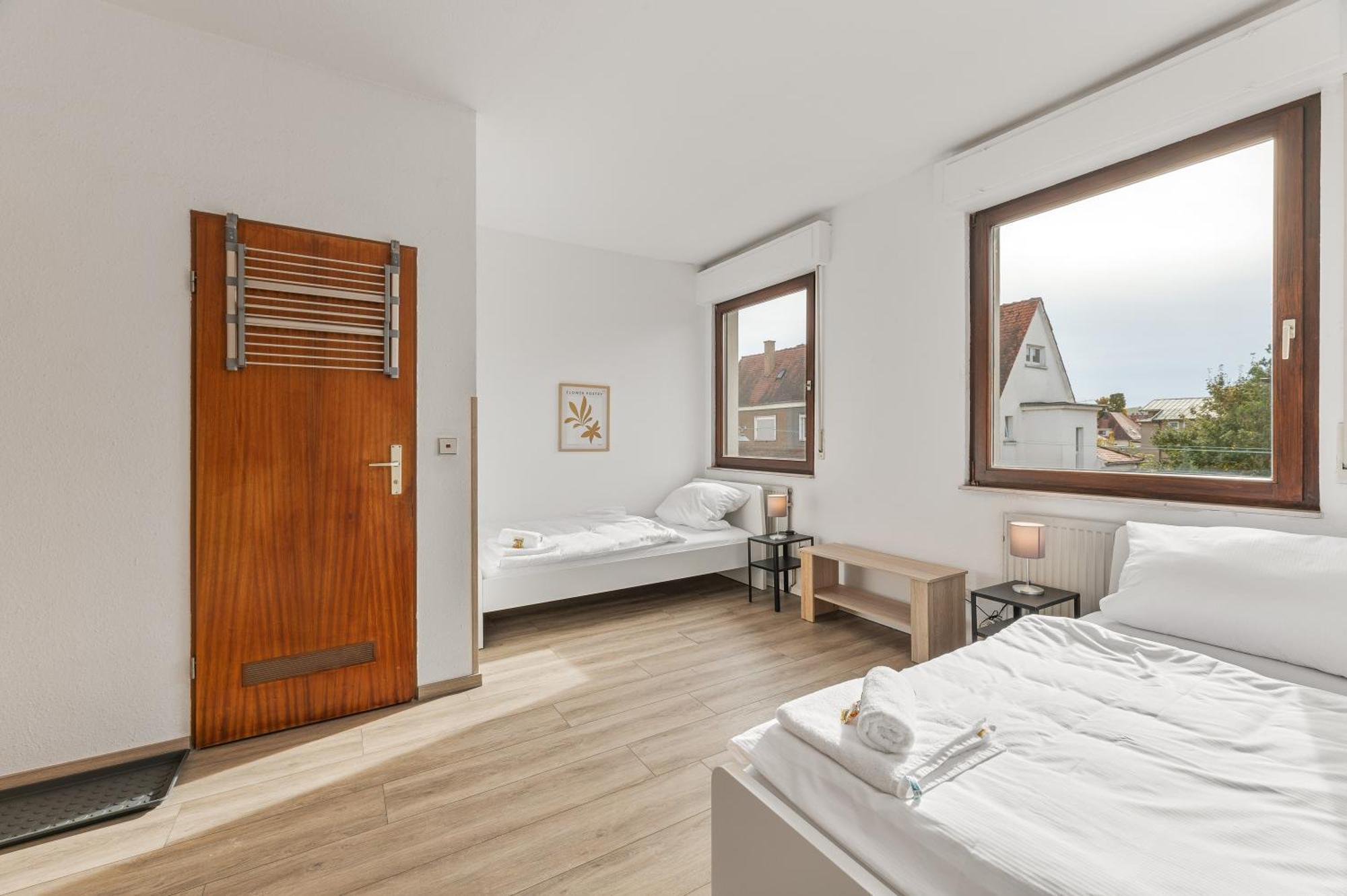 Home2Stay Apartmenthaus Heilbronn City Kitchen Parking Highspeed Wifi Washroom Exterior photo